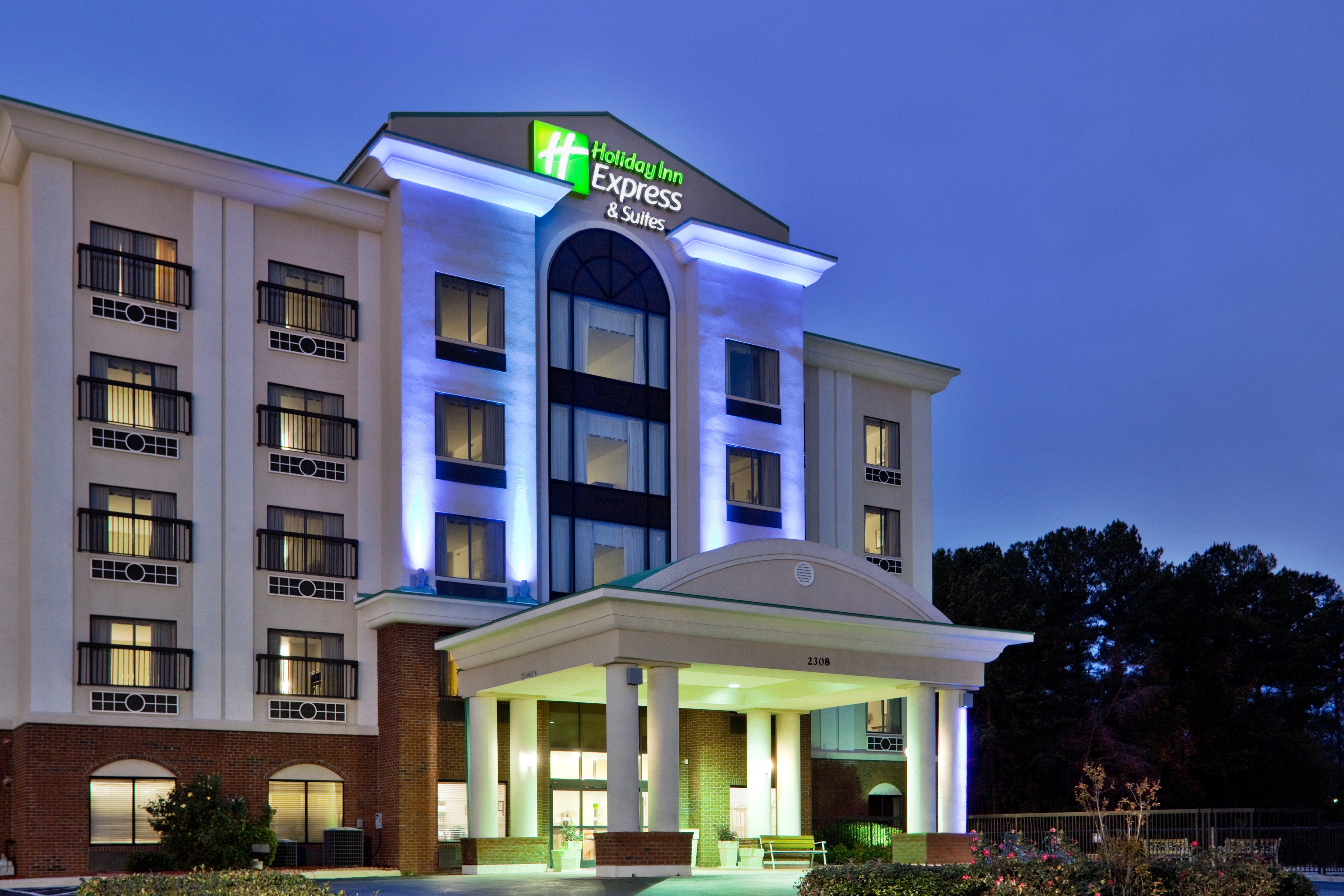 Holiday Inn Express & Suites Wilson-Downtown By Ihg Eksteriør billede